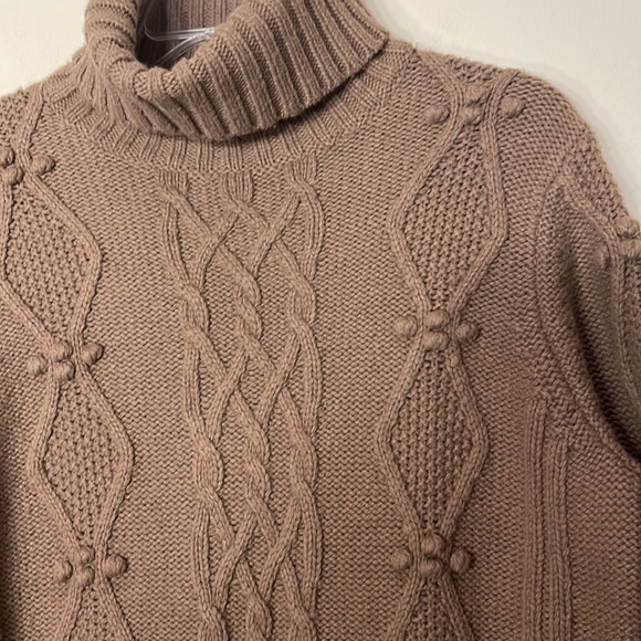 Ann Taylor LOFT Wool Blend Cableknit Turtleneck Sweater - Picture 6 of 11